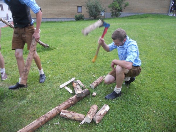 Maibaum umschneiden 2015